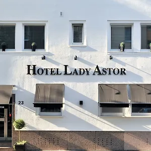 Sir & Lady Astor Hotel Dusseldorf