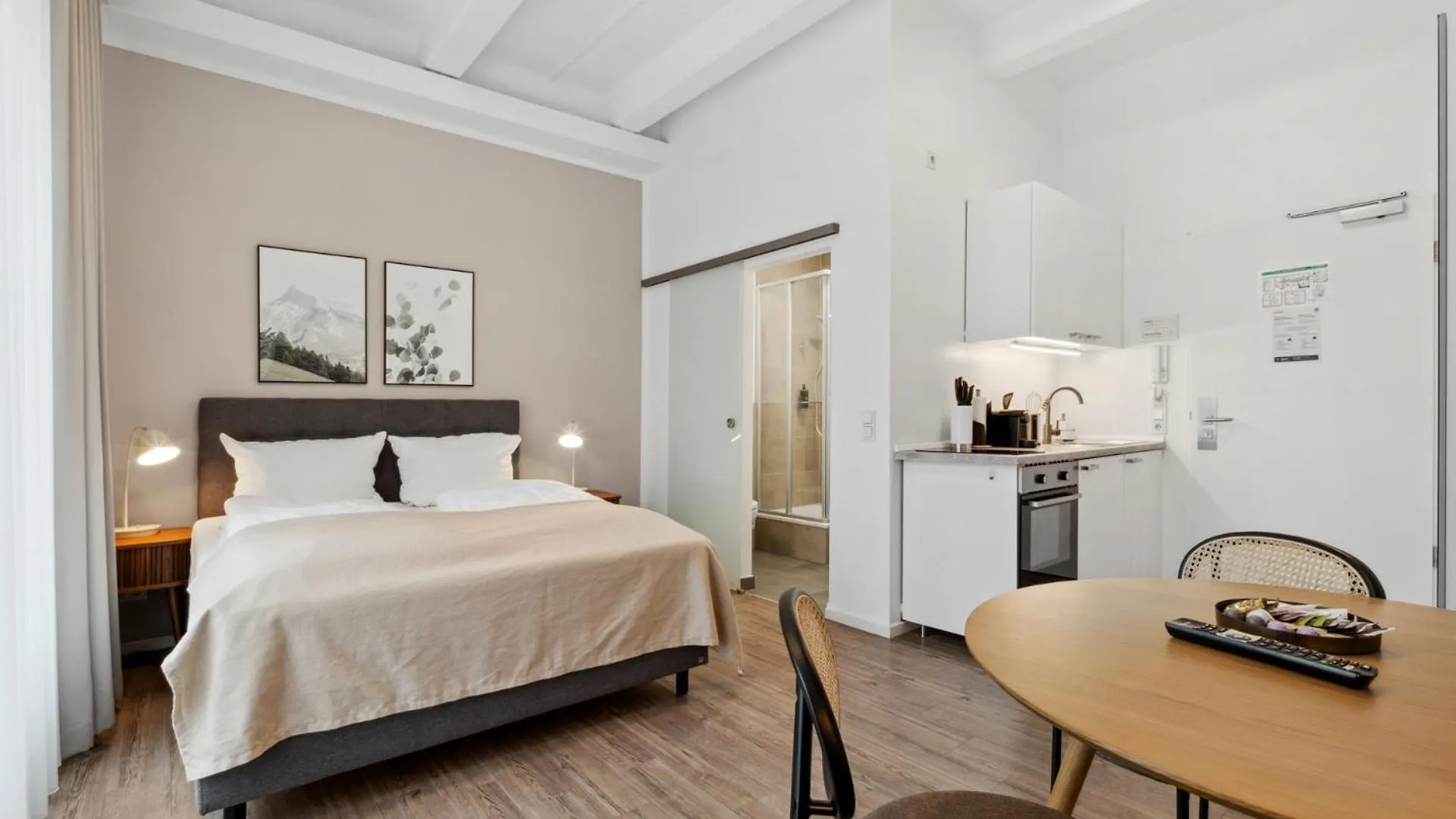 Limehome Munich Fritz-Erler Str Aparthotel